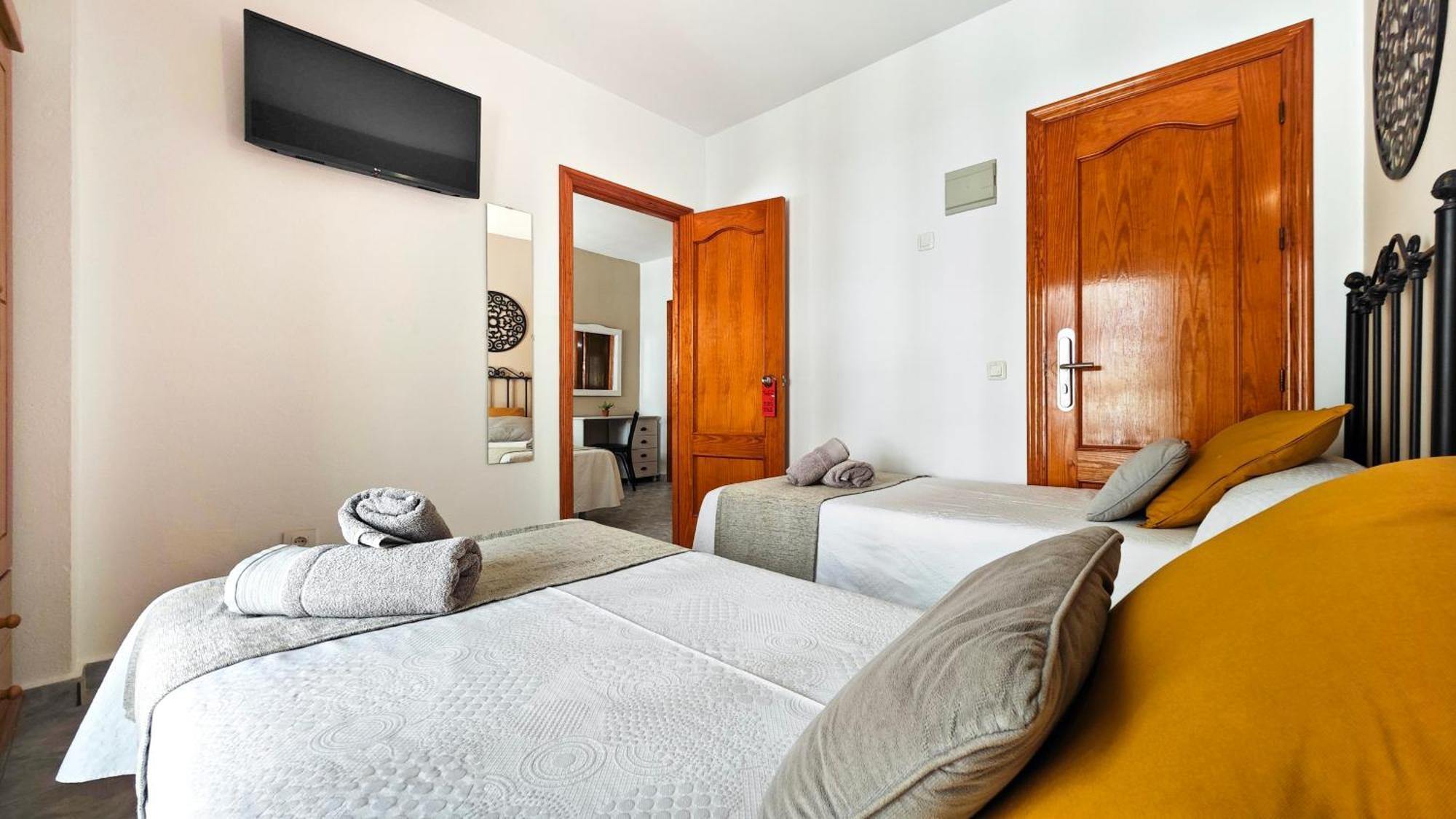 Hostal Dinamarca Sant Antoni de Portmany Esterno foto