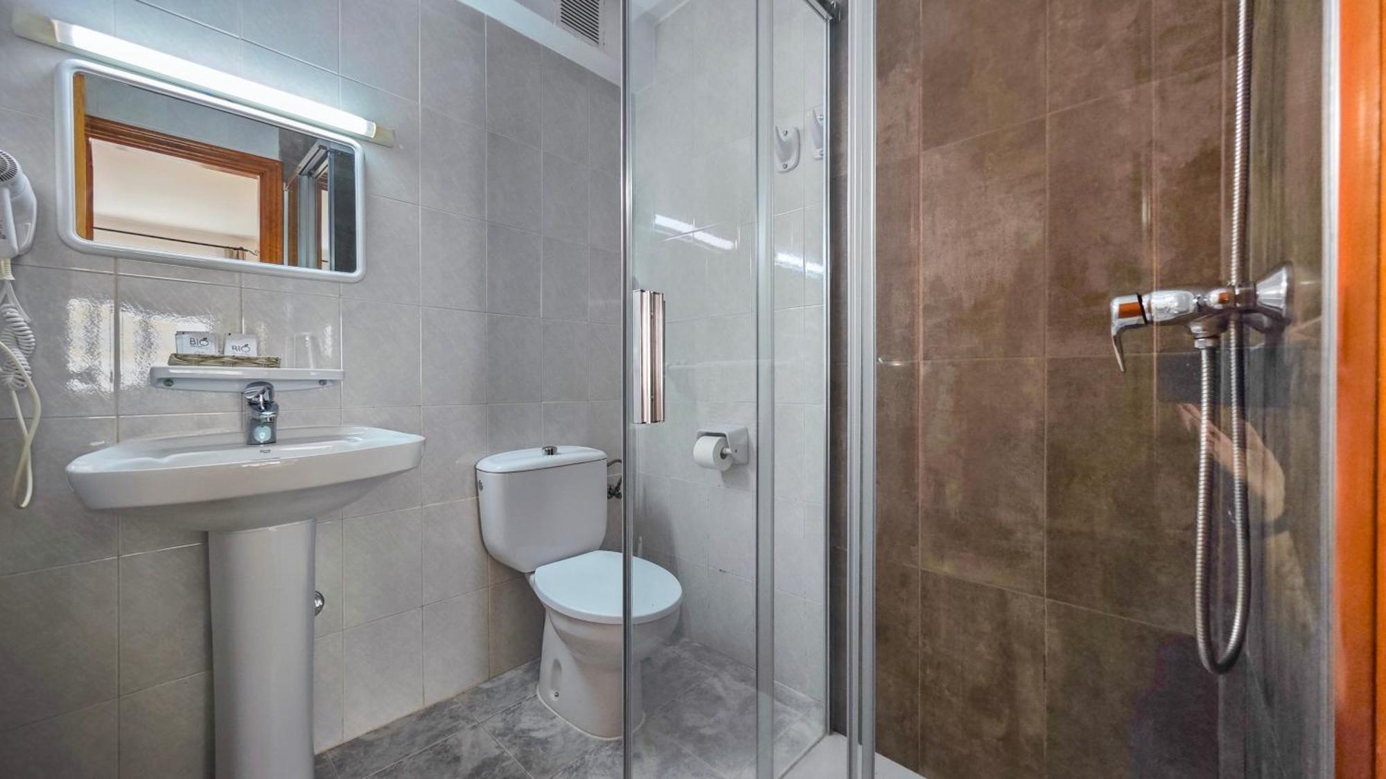 Hostal Dinamarca Sant Antoni de Portmany Esterno foto