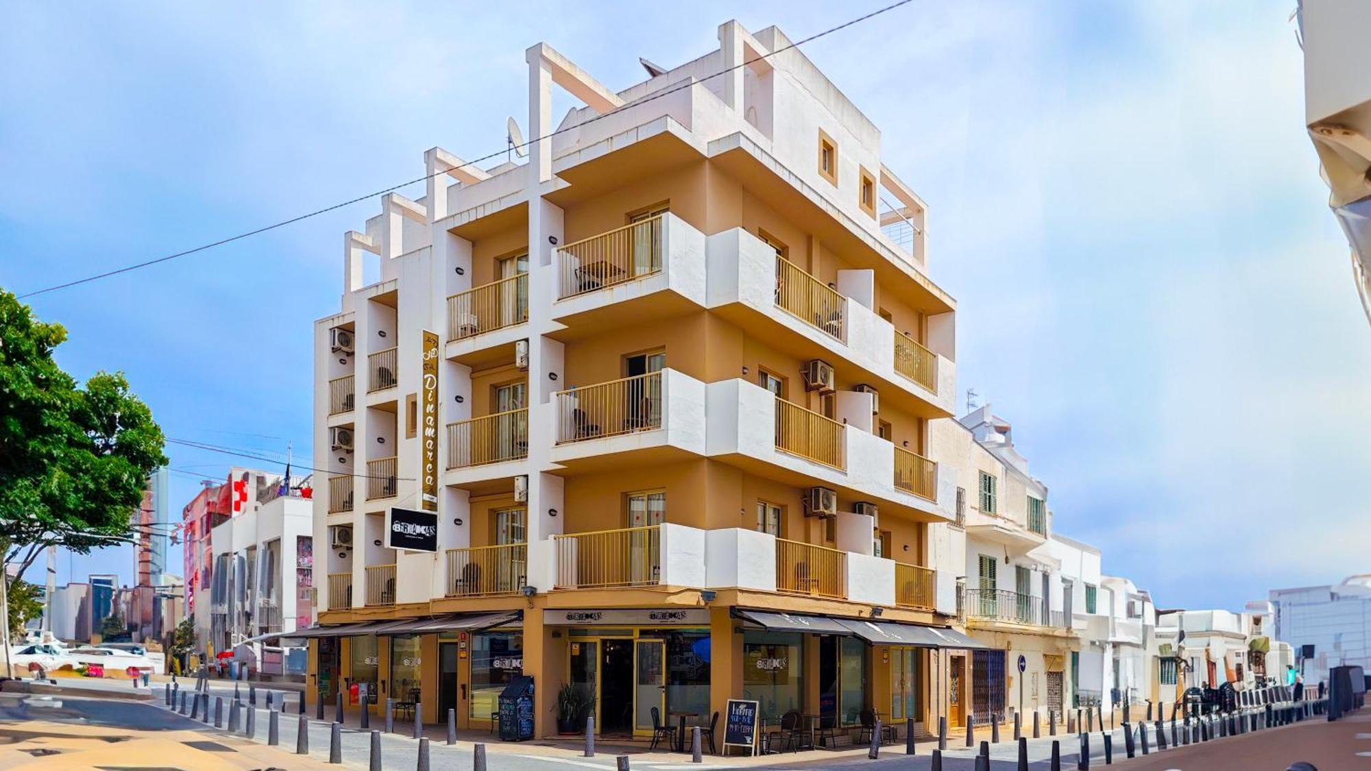 Hostal Dinamarca Sant Antoni de Portmany Esterno foto
