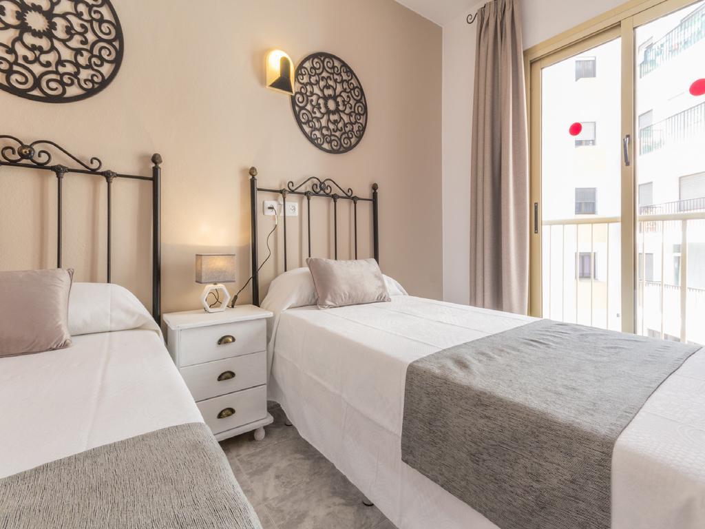 Hostal Dinamarca Sant Antoni de Portmany Esterno foto
